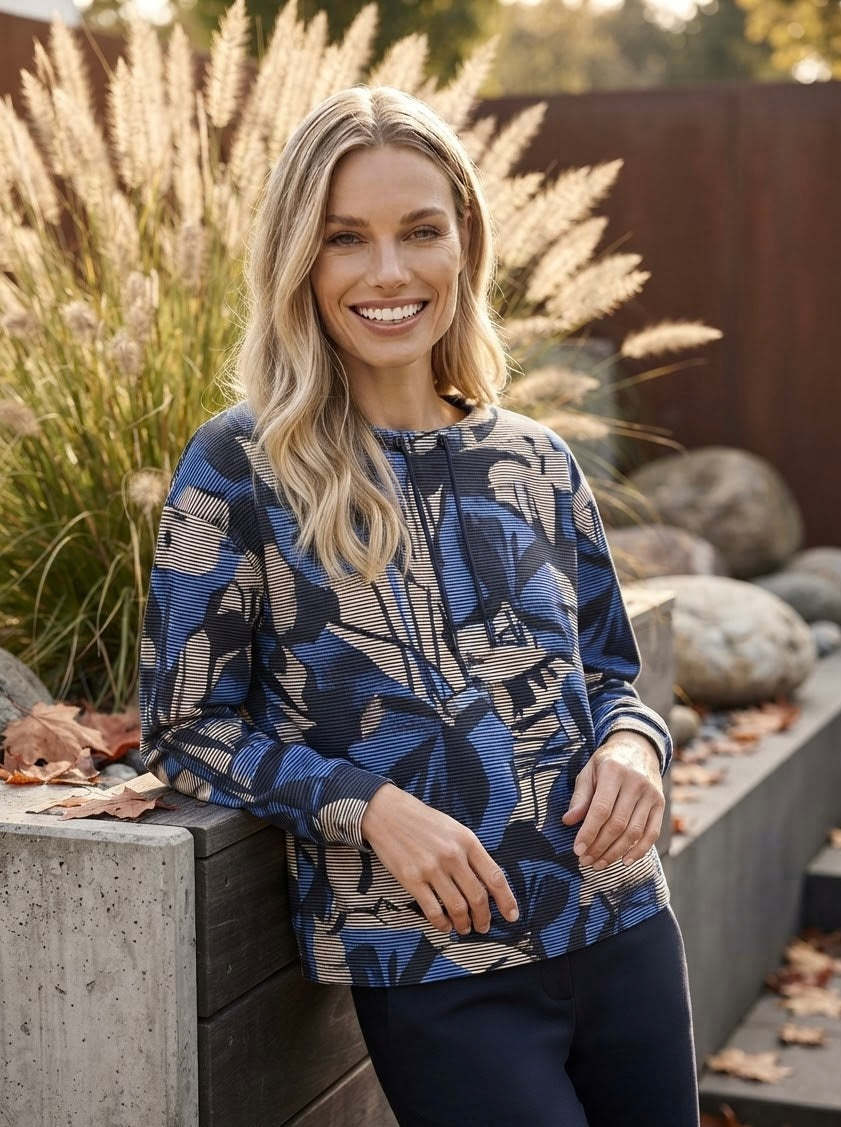Pullover with Print