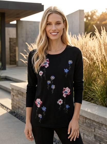 Pullover with Embroidery