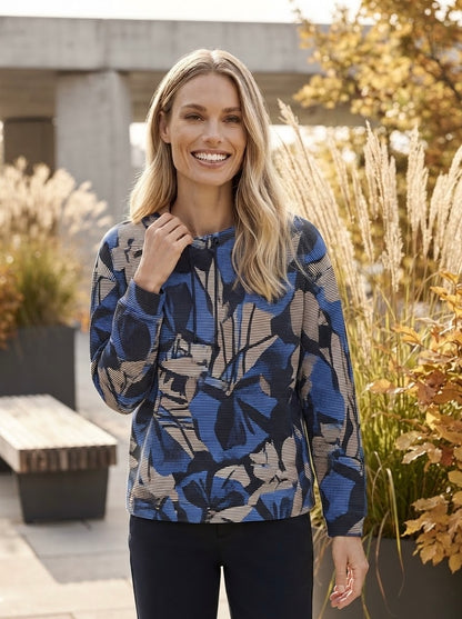 Pullover with Print